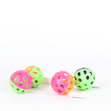 كرة بلاستيك مع جرس لعبه للقطط